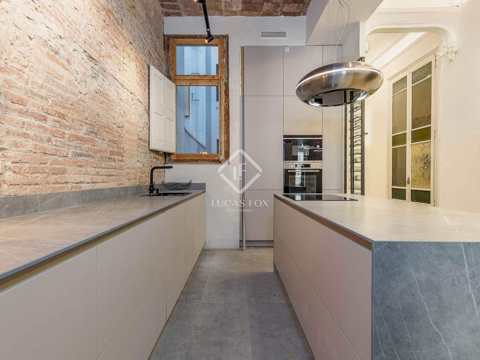 3 slaapkamer Appartement te koop in Barcelona stad - € 1.490.000 (Ref: 9123883)