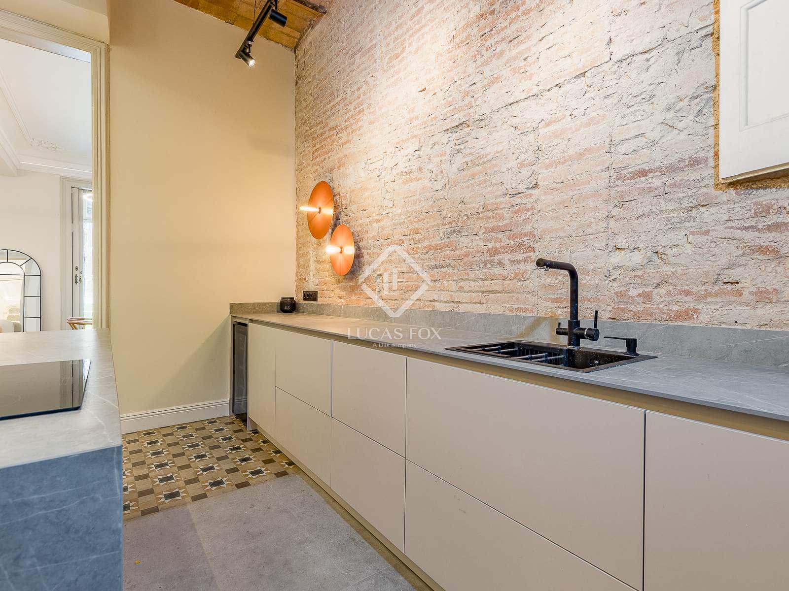 3 slaapkamer Appartement te koop in Barcelona stad - € 1.490.000 (Ref: 9123883)