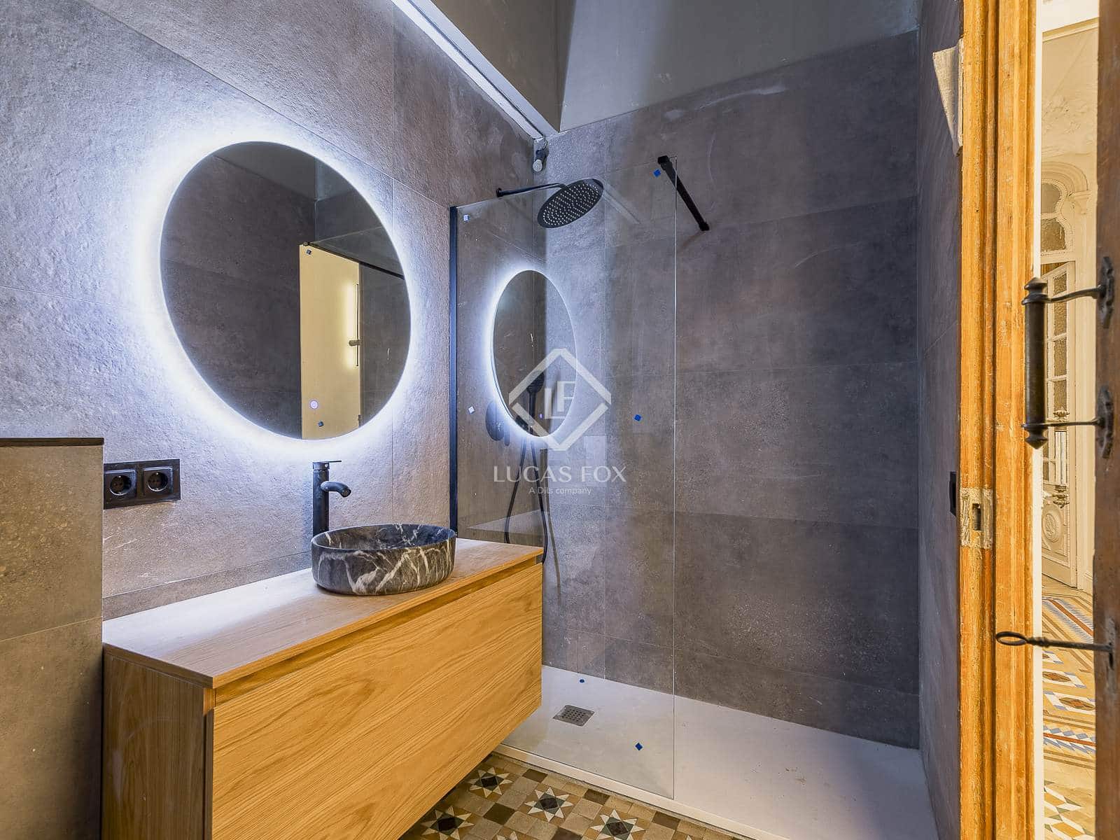 3 slaapkamer Appartement te koop in Barcelona stad - € 1.490.000 (Ref: 9123883)