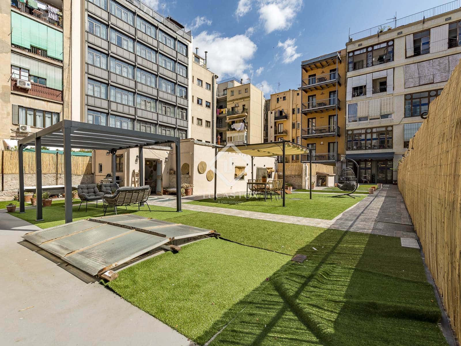 3 slaapkamer Appartement te koop in Barcelona stad - € 1.490.000 (Ref: 9123883)