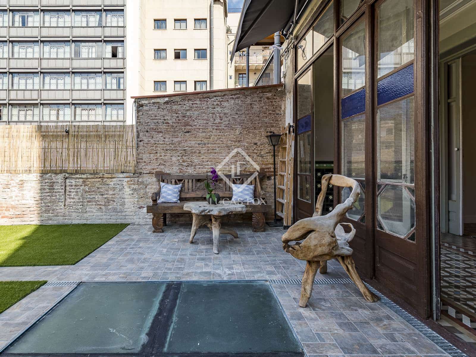 3 slaapkamer Appartement te koop in Barcelona stad - € 1.490.000 (Ref: 9123883)