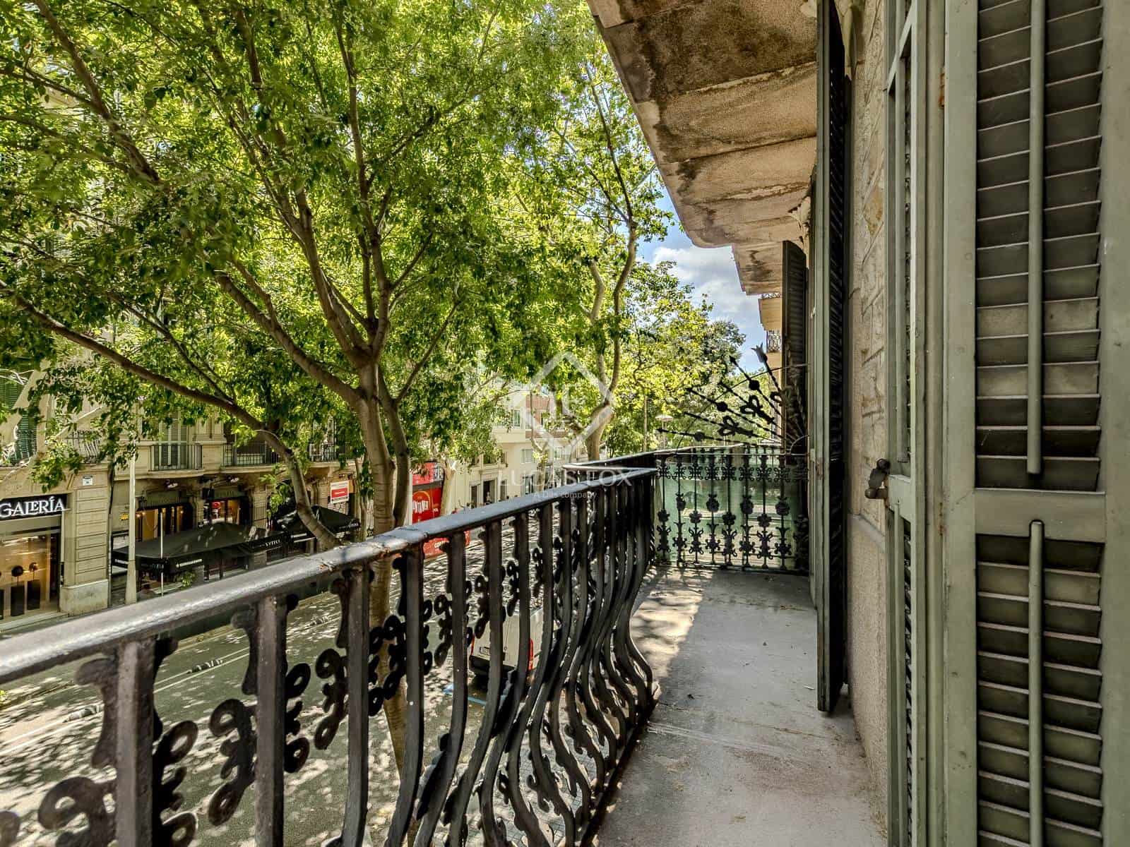 3 slaapkamer Appartement te koop in Barcelona stad - € 1.490.000 (Ref: 9123883)