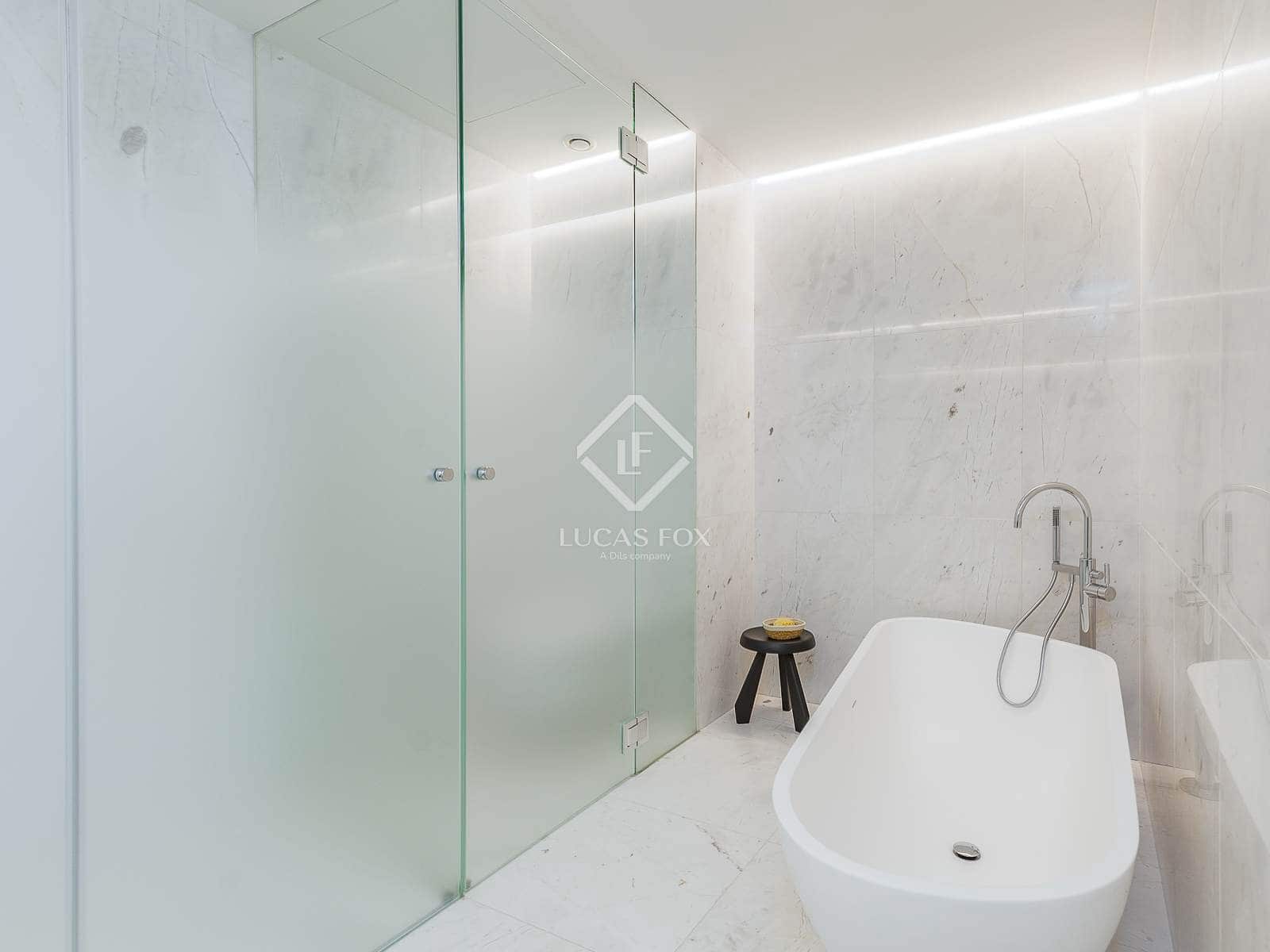 4 bedroom Apartment for sale in Barcelona city with pool garage - € 6,550,000 (Ref: 9123884)