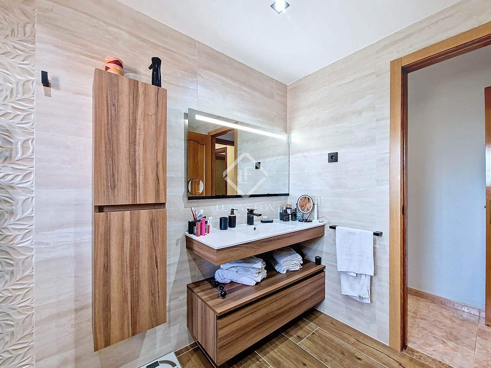 4 slaapkamer Villa te koop in Cunit met zwembad garage - € 660.000 (Ref: 9125909)