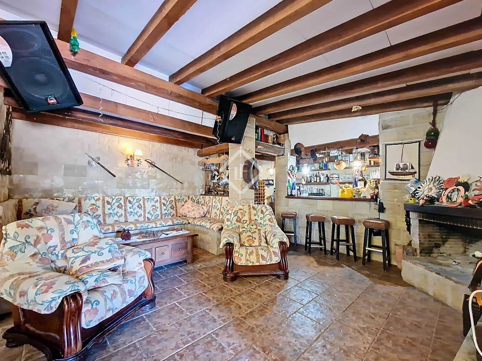 4 slaapkamer Villa te koop in Cunit met zwembad garage - € 660.000 (Ref: 9125909)