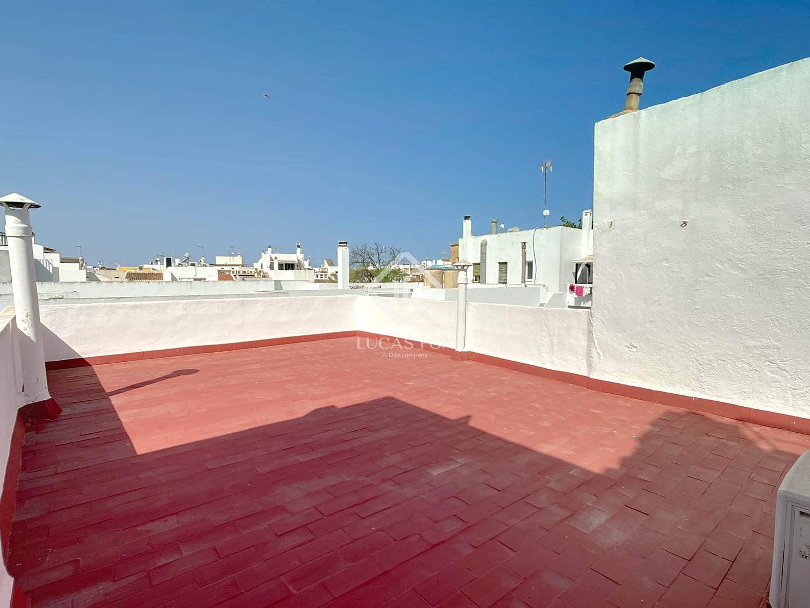 4 slaapkamer Villa te koop in Ciutadella de Menorca met garage - € 689.000 (Ref: 9125910)