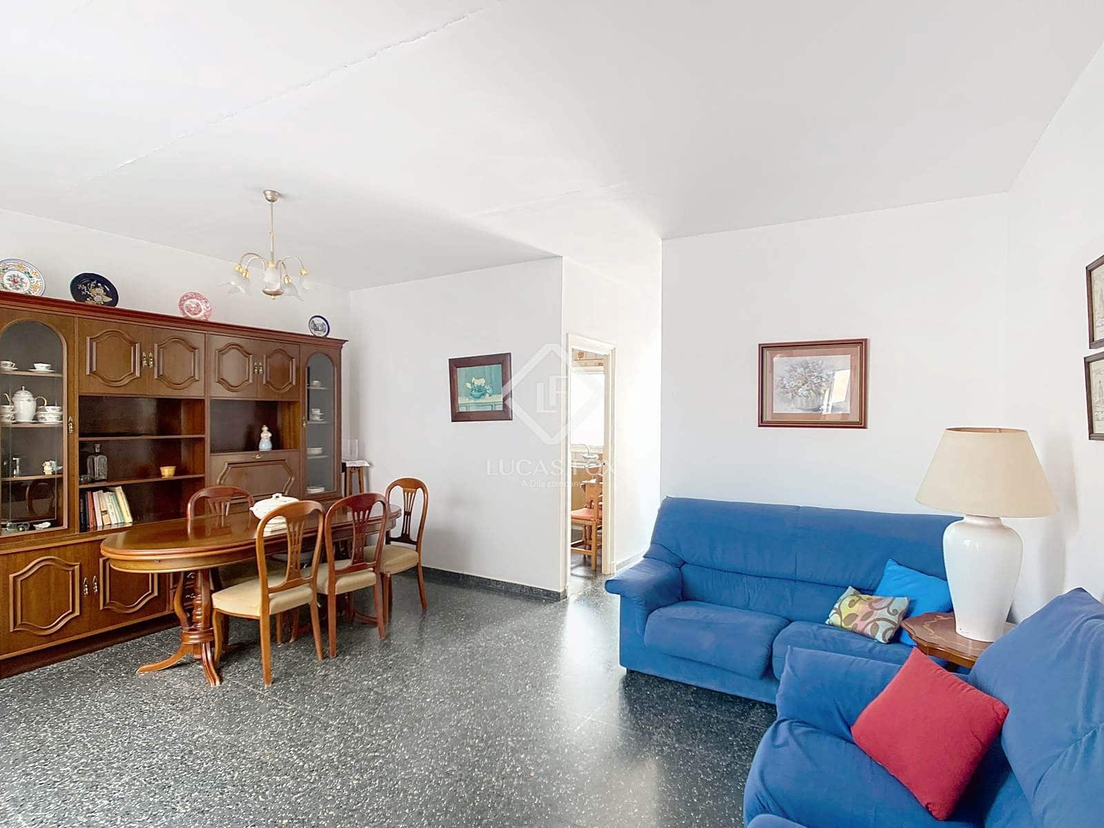 4 slaapkamer Villa te koop in Ciutadella de Menorca met garage - € 689.000 (Ref: 9125910)