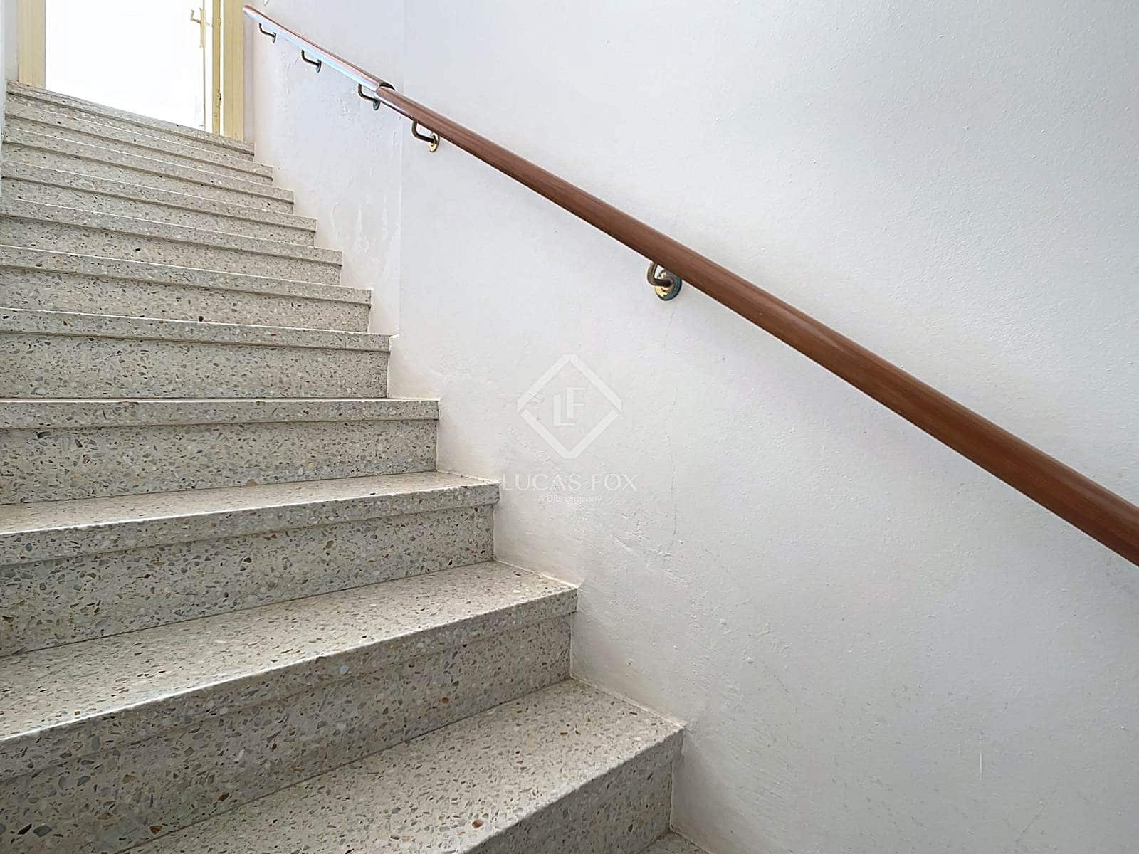 4 slaapkamer Villa te koop in Ciutadella de Menorca met garage - € 689.000 (Ref: 9125910)