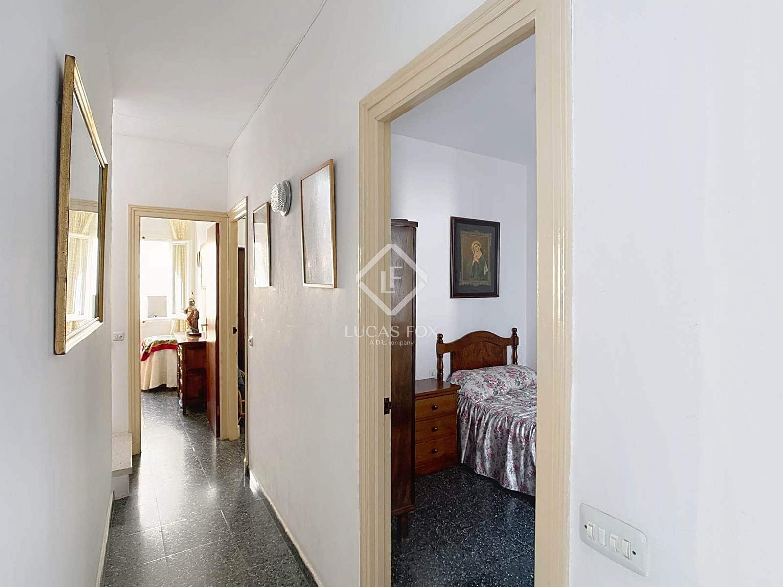 4 slaapkamer Villa te koop in Ciutadella de Menorca met garage - € 689.000 (Ref: 9125910)