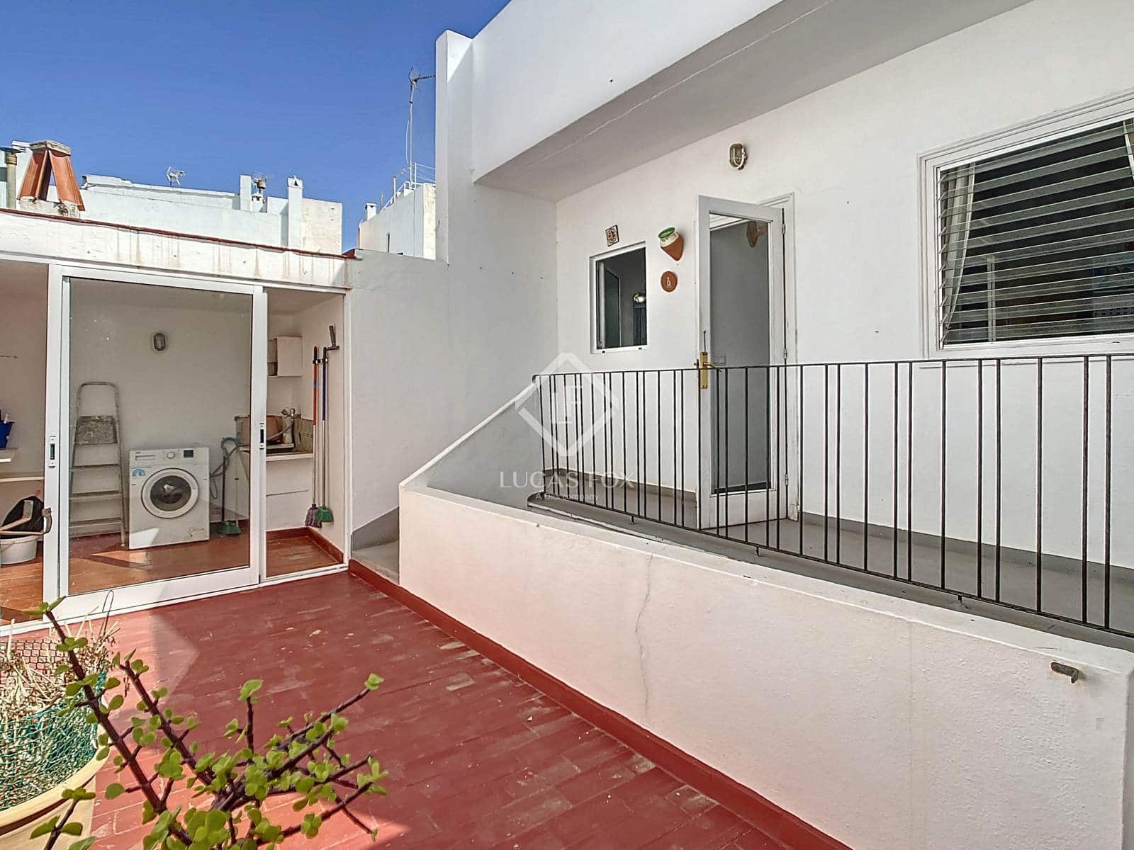 4 slaapkamer Villa te koop in Ciutadella de Menorca met garage - € 689.000 (Ref: 9125910)