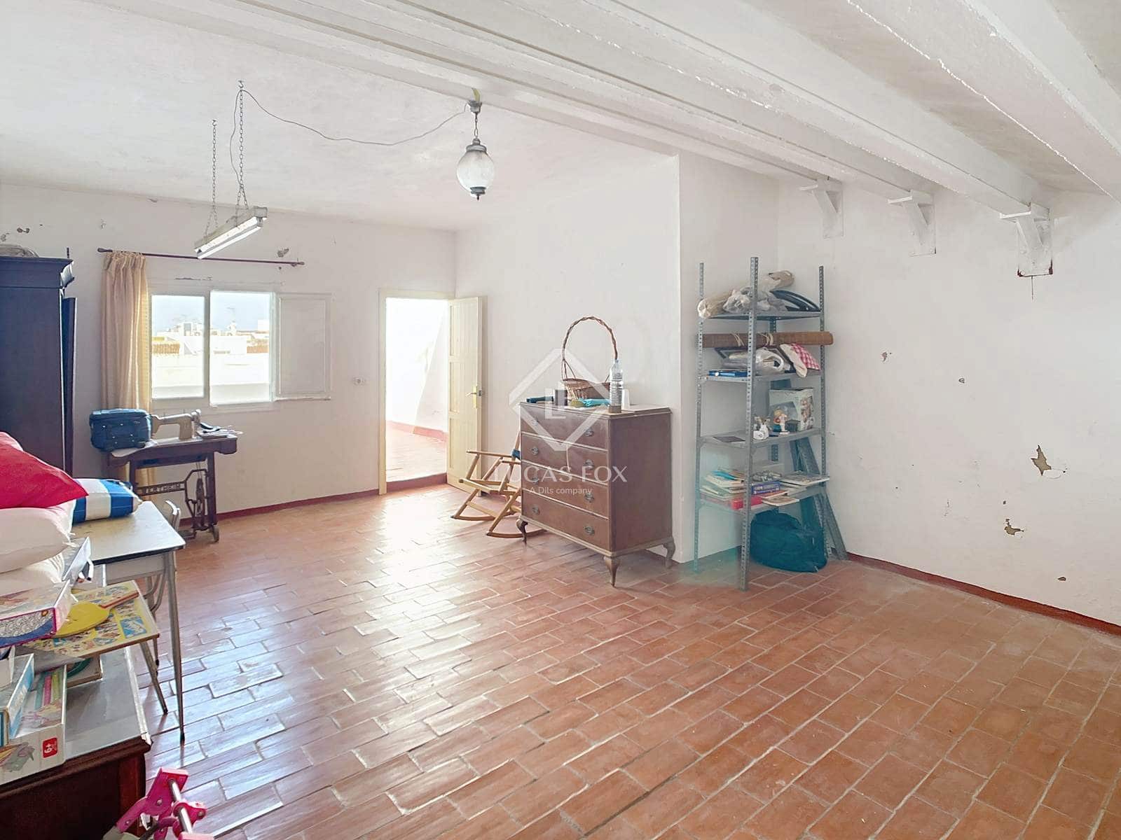 4 slaapkamer Villa te koop in Ciutadella de Menorca met garage - € 689.000 (Ref: 9125910)