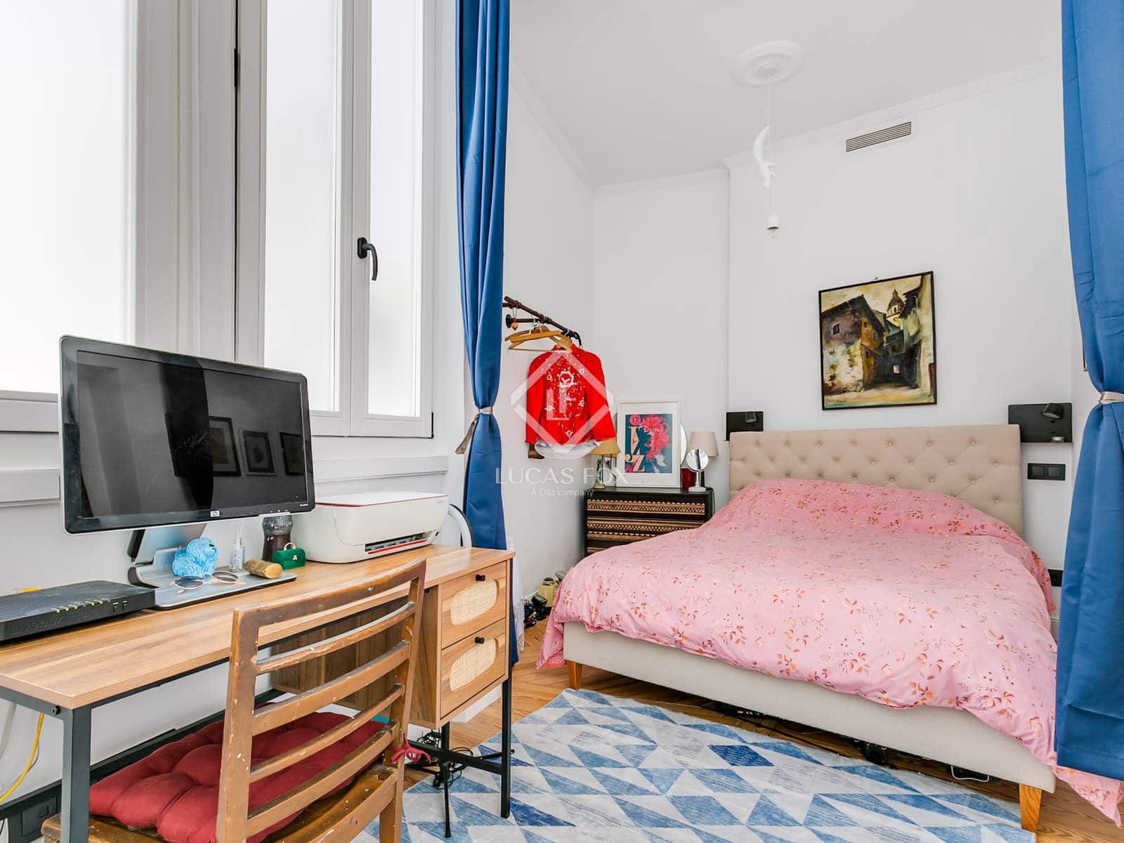 3 soveværelse Lejlighed til salg i Madrid by - € 2.040.000 (Ref: 9126096)