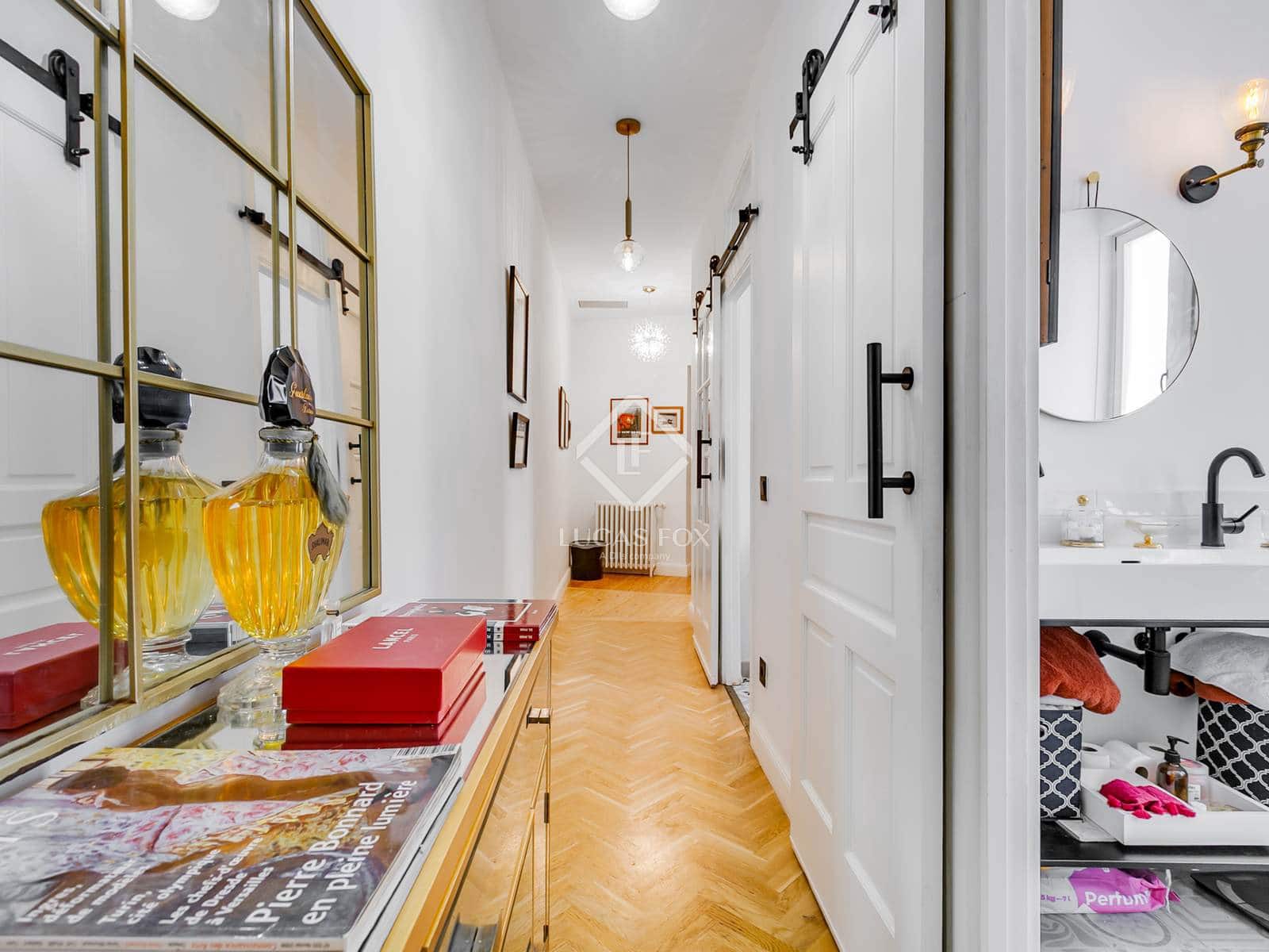 3 soveværelse Lejlighed til salg i Madrid by - € 2.040.000 (Ref: 9126096)