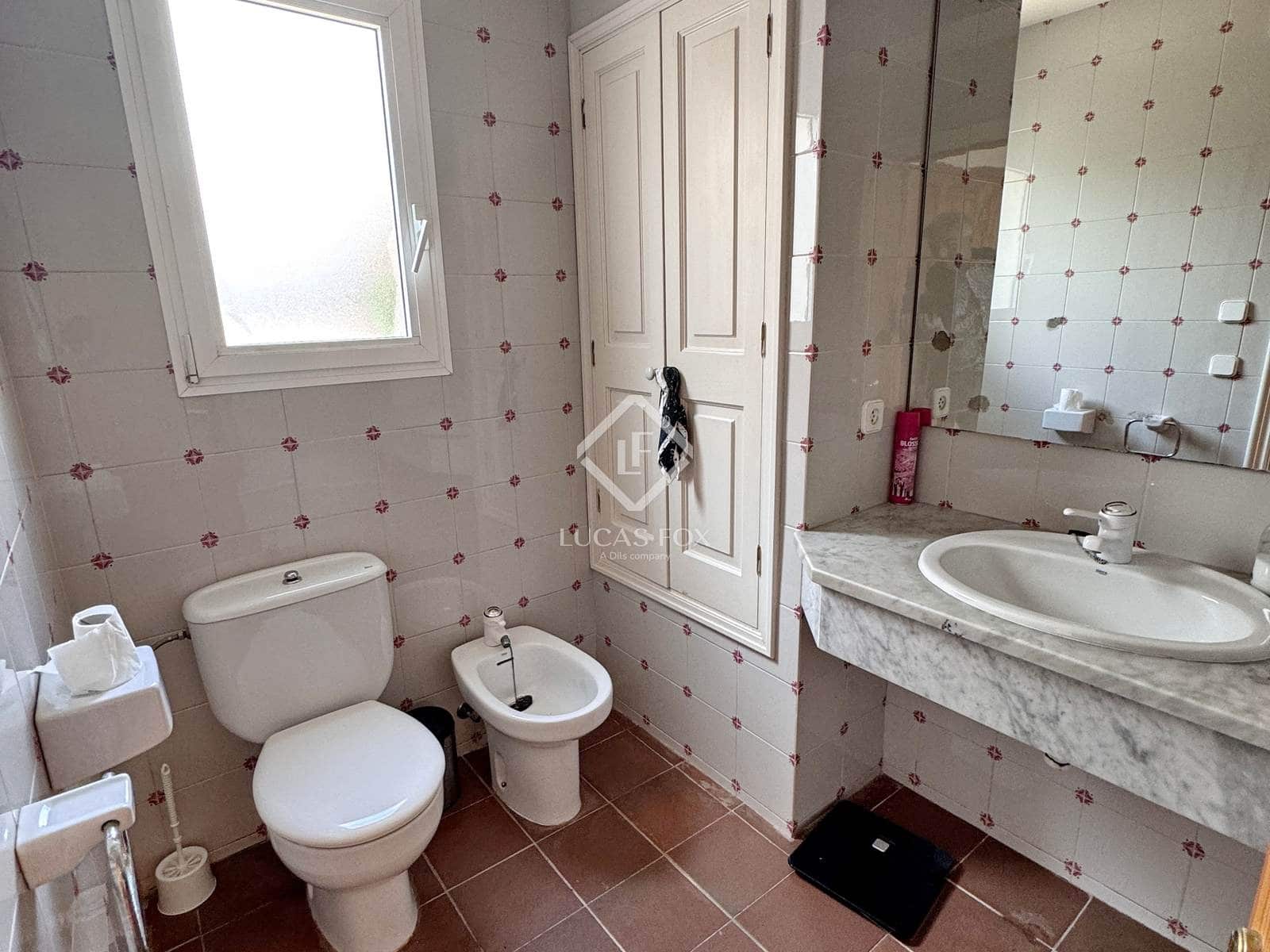 4 sypialnia Finka/Dom wiejski na sprzedaż w Mahon / Mao z garażem - 1 900 000 € (Ref: 9126193)