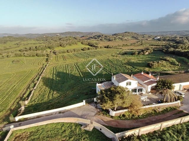 4 slaapkamer Finca/Landhuis te koop in Mahón / Maó met garage - € 1.900.000 (Ref: 9126193)