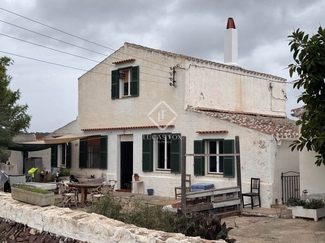 4 slaapkamer Finca/Landhuis te koop in Mahón / Maó met garage - € 1.900.000 (Ref: 9126193)