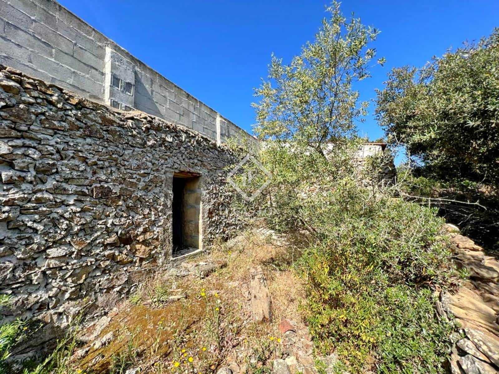 4 sypialnia Finka/Dom wiejski na sprzedaż w Mahon / Mao z garażem - 1 900 000 € (Ref: 9126193)