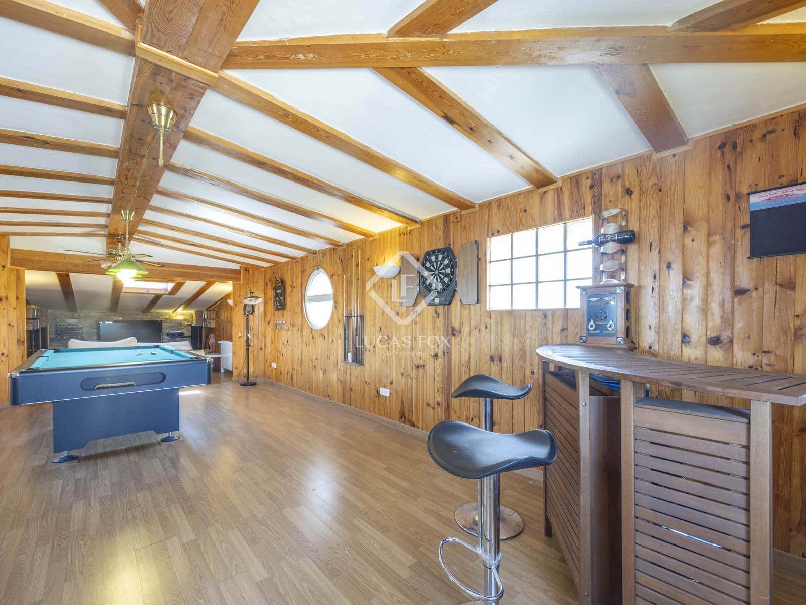 7 soveværelse Villa til salg i La Pobla de Vallbona med swimmingpool garage - € 795.000 (Ref: 9126194)