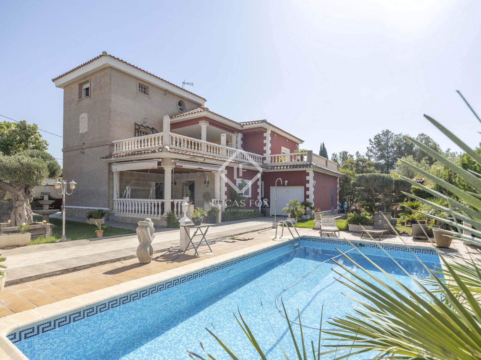 7 soveværelse Villa til salg i La Pobla de Vallbona med swimmingpool garage - € 795.000 (Ref: 9126194)