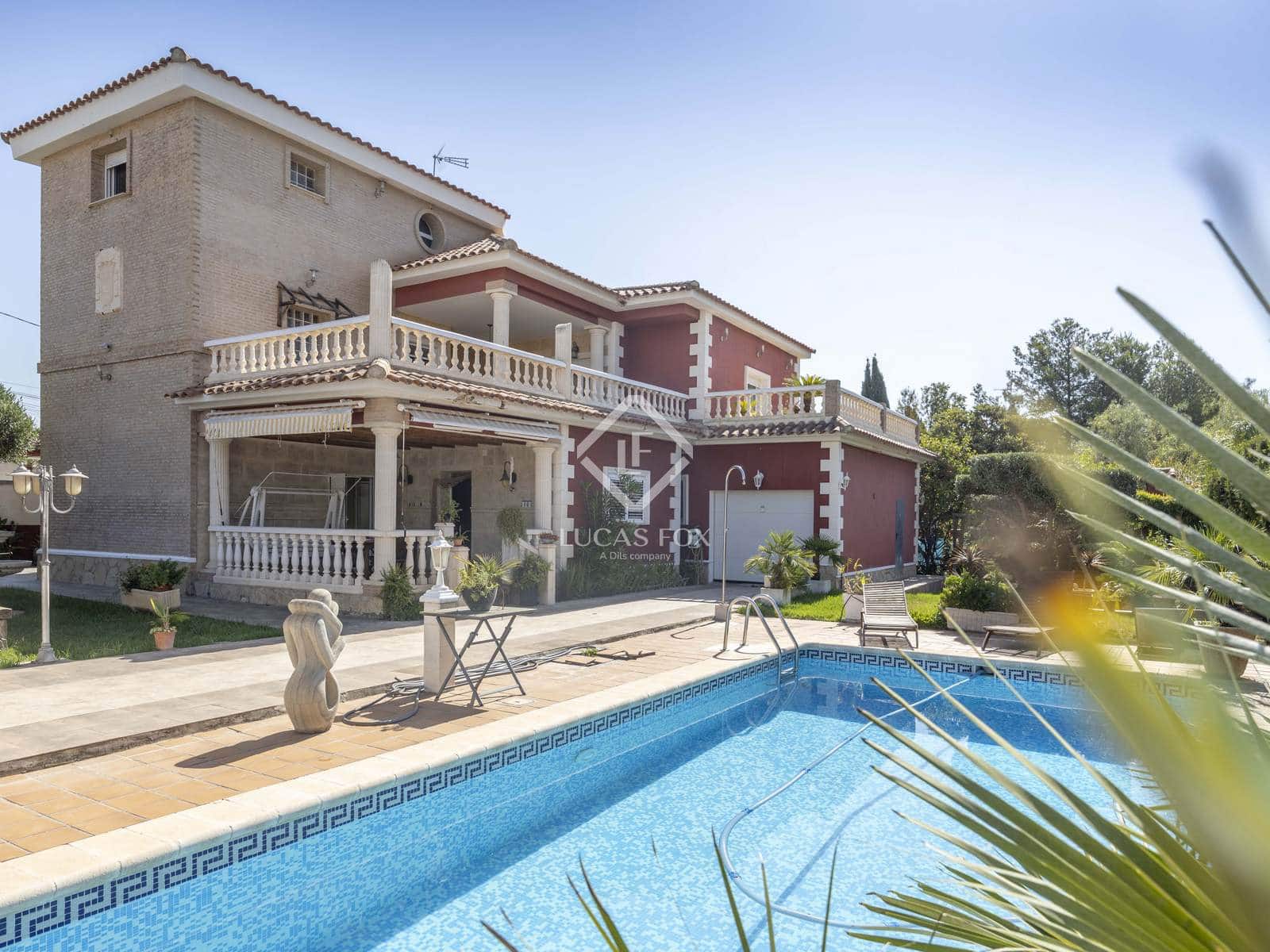 7 soveværelse Villa til salg i La Pobla de Vallbona med swimmingpool garage - € 795.000 (Ref: 9126194)