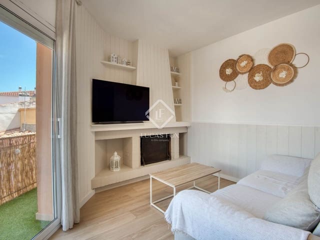 3 bedroom Apartment for sale in Sant Feliu de Guíxols - € 181,000 (Ref: 9126307)