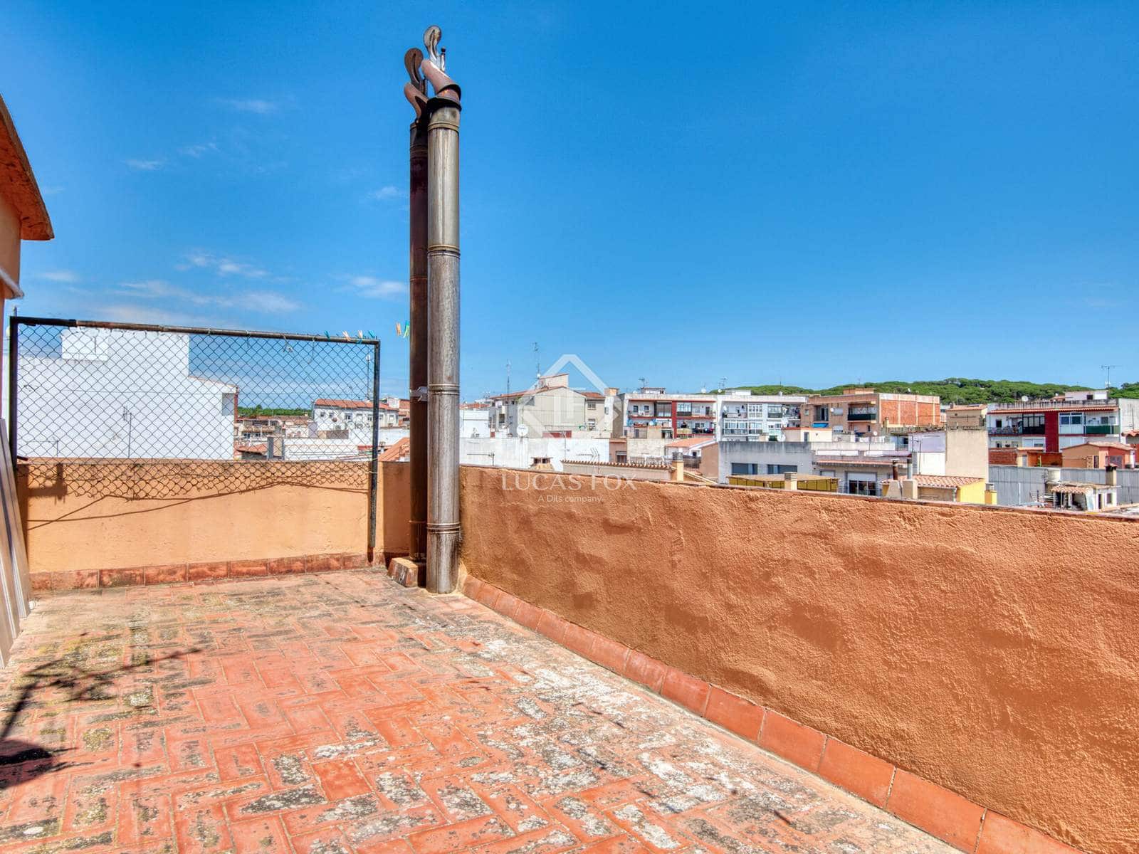 3 slaapkamer Appartement te koop in Sant Feliu de Guixols - € 181.000 (Ref: 9126307)