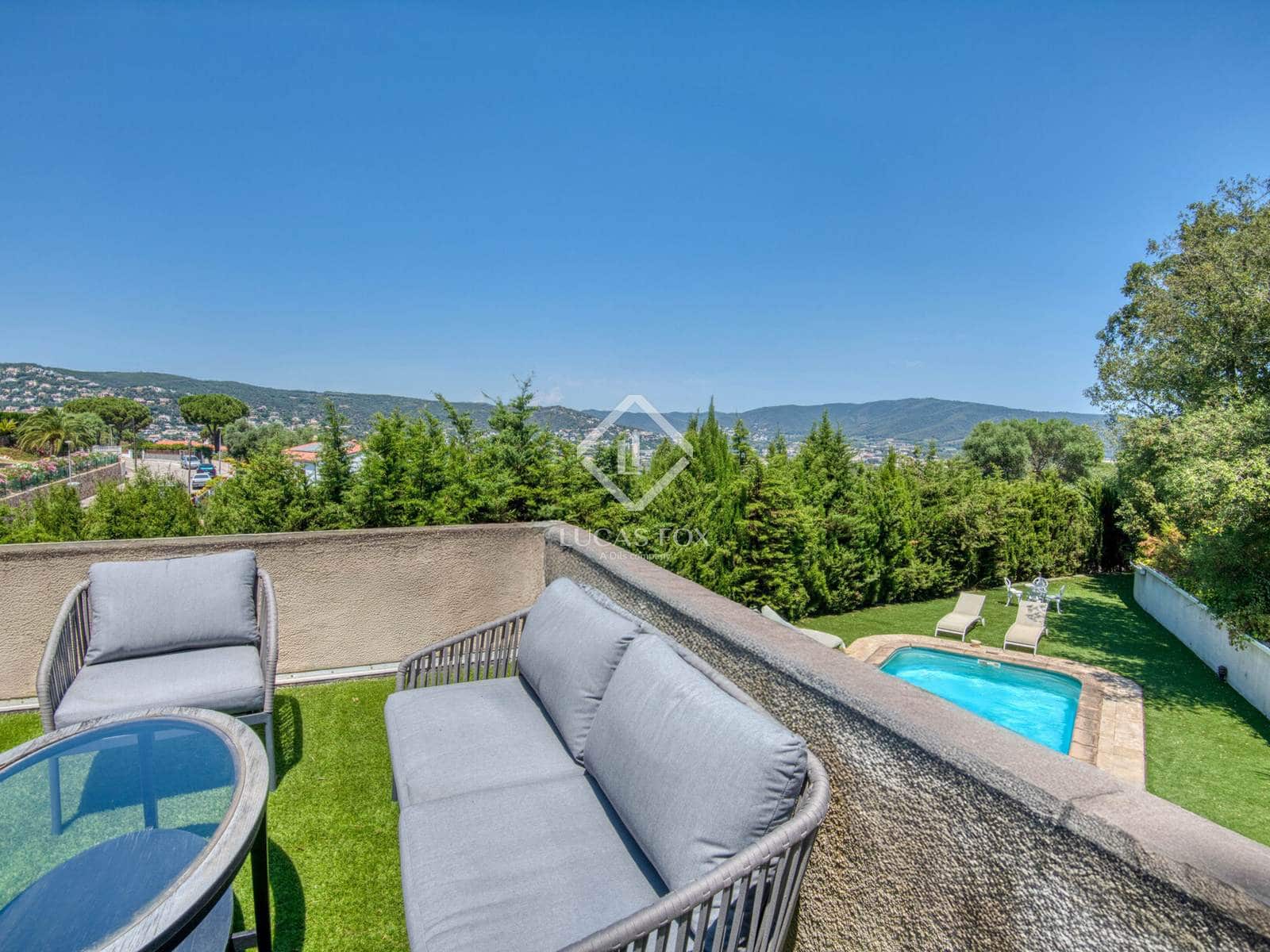 3 makuuhuone Huvila myytävänä paikassa Calonge i Sant Antoni mukana uima-altaan - 670 000 € (Ref: 9126308)