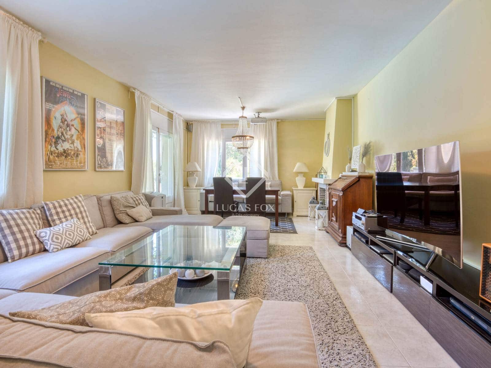 3 makuuhuone Huvila myytävänä paikassa Calonge i Sant Antoni mukana uima-altaan - 670 000 € (Ref: 9126308)