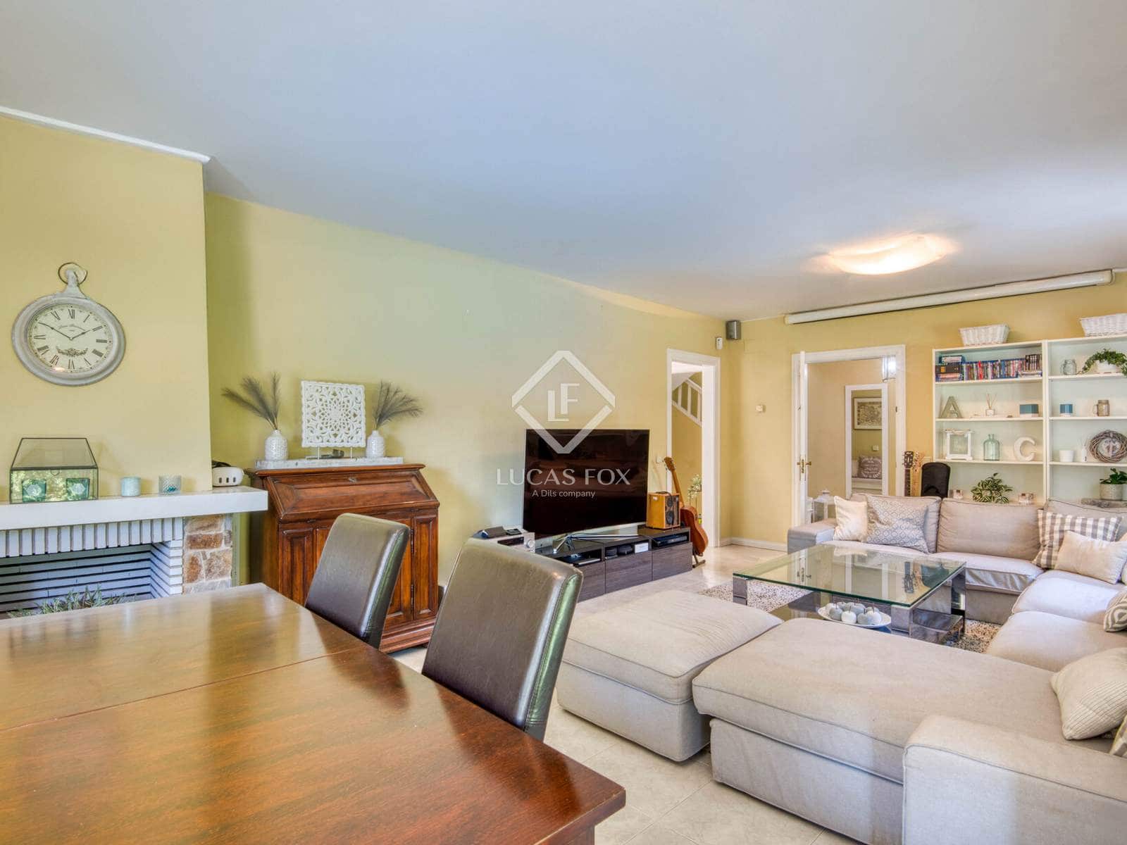 3 makuuhuone Huvila myytävänä paikassa Calonge i Sant Antoni mukana uima-altaan - 670 000 € (Ref: 9126308)