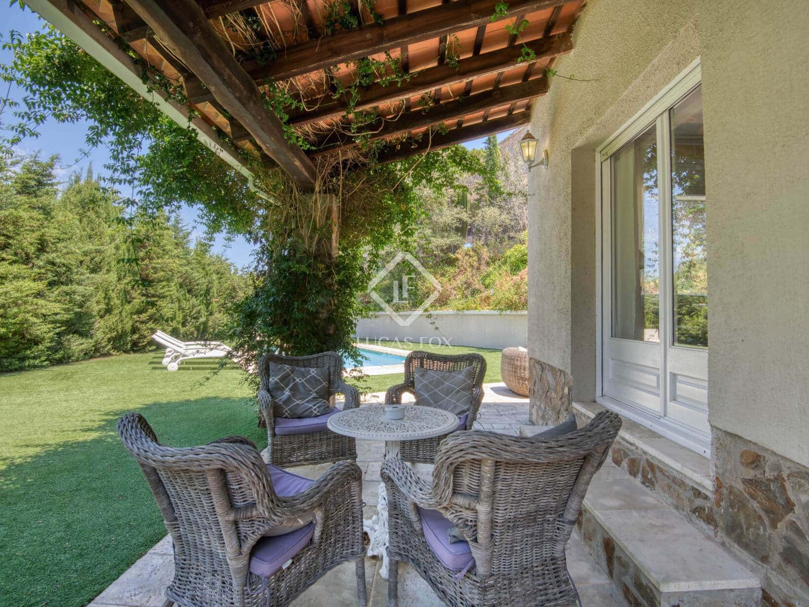 3 makuuhuone Huvila myytävänä paikassa Calonge i Sant Antoni mukana uima-altaan - 670 000 € (Ref: 9126308)