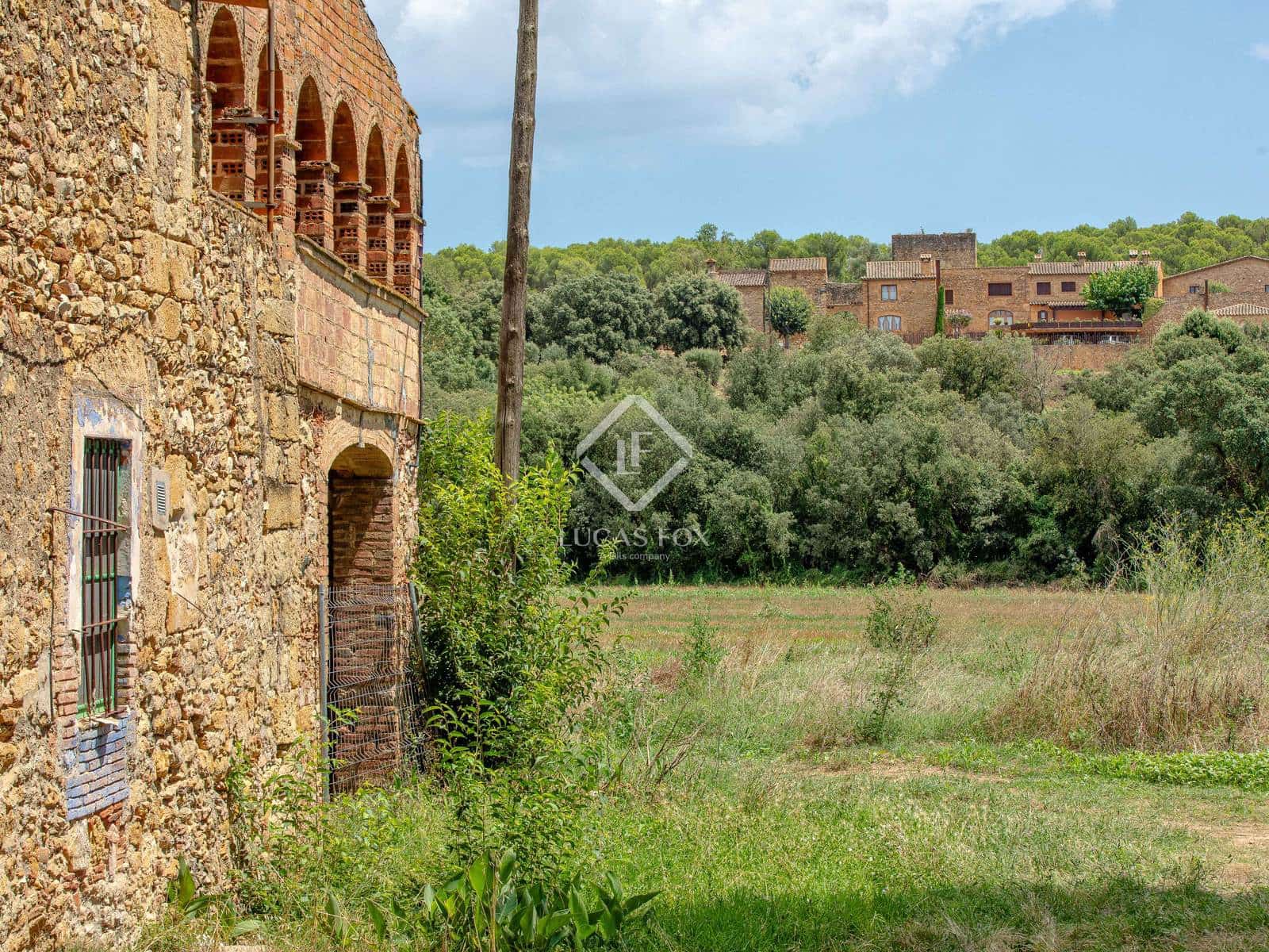 4 soveværelse Finca/Landehus til salg i Forallac - € 1.250.000 (Ref: 9126363)