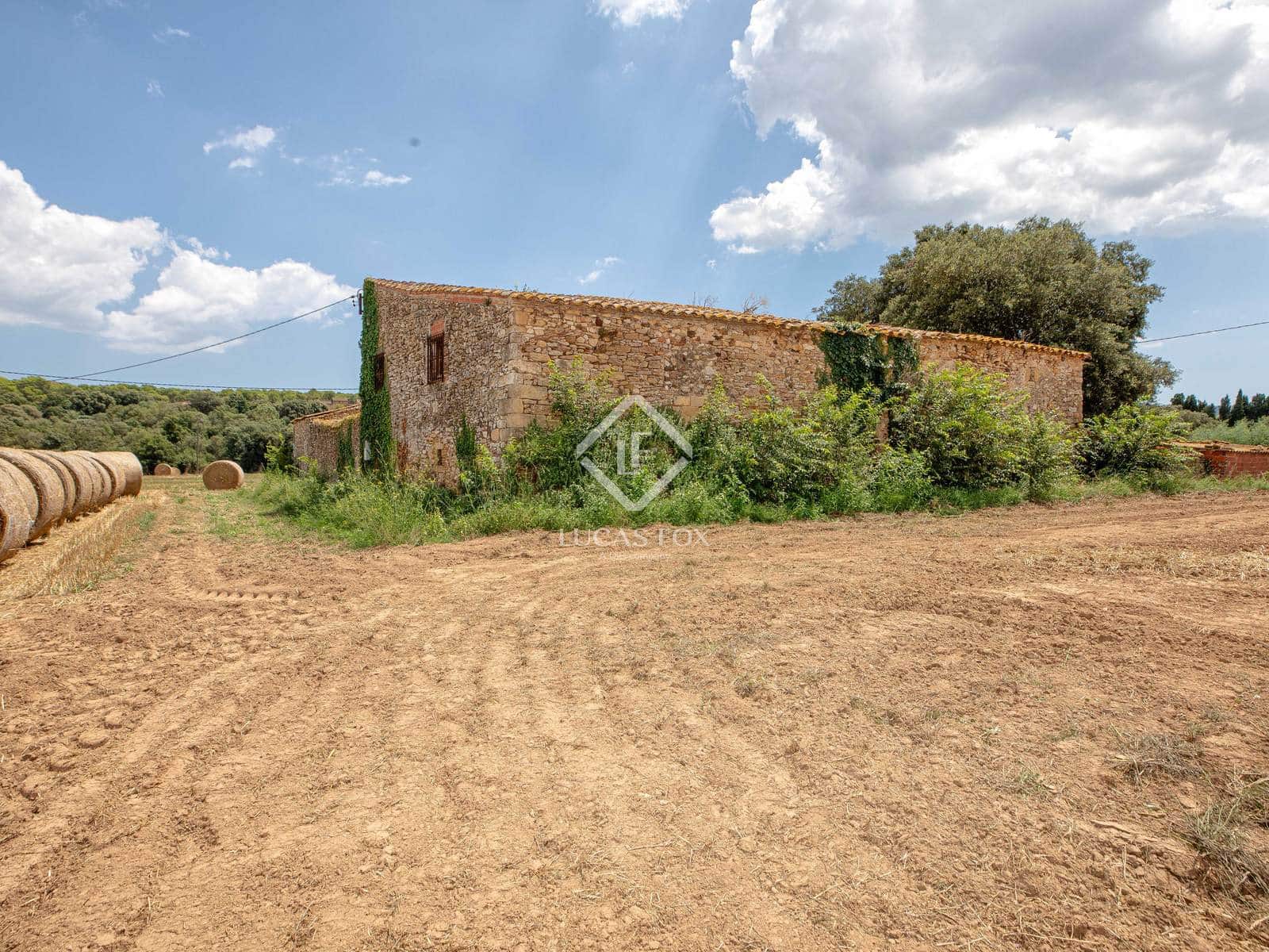 4 soveværelse Finca/Landehus til salg i Forallac - € 1.250.000 (Ref: 9126363)