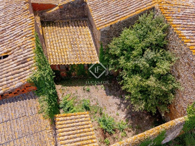 4 bedroom Finca/Country House for sale in Forallac - € 1,250,000 (Ref: 9126363)