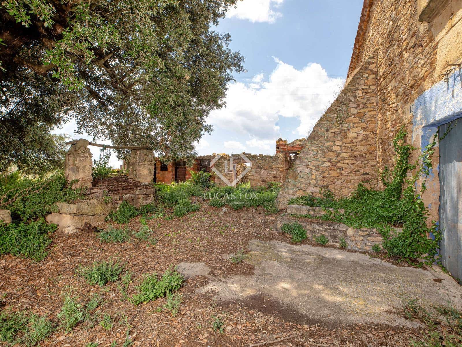 4 soveværelse Finca/Landehus til salg i Forallac - € 1.250.000 (Ref: 9126363)