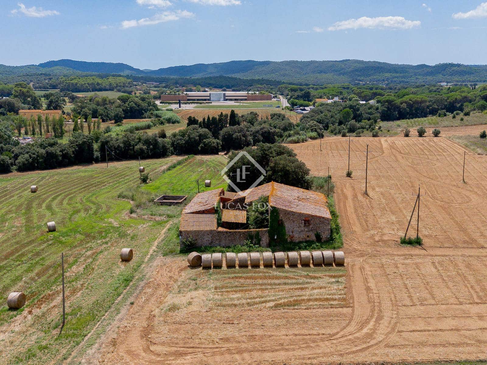 4 soveværelse Finca/Landehus til salg i Forallac - € 1.250.000 (Ref: 9126363)