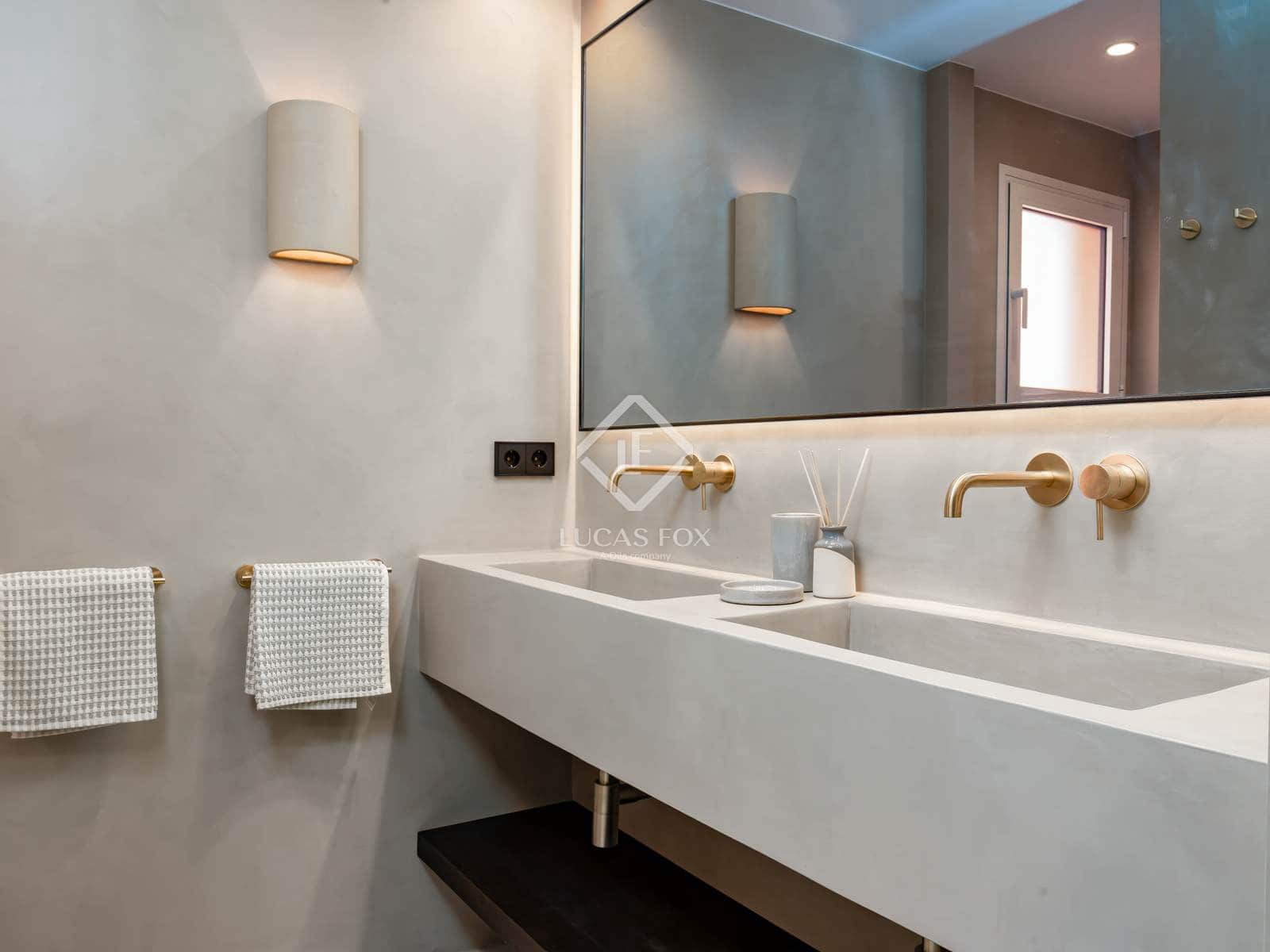 2 Zimmer Apartment zu verkaufen in Marbella mit Pool Garage - 1.120.000 € (Ref: 9127001)