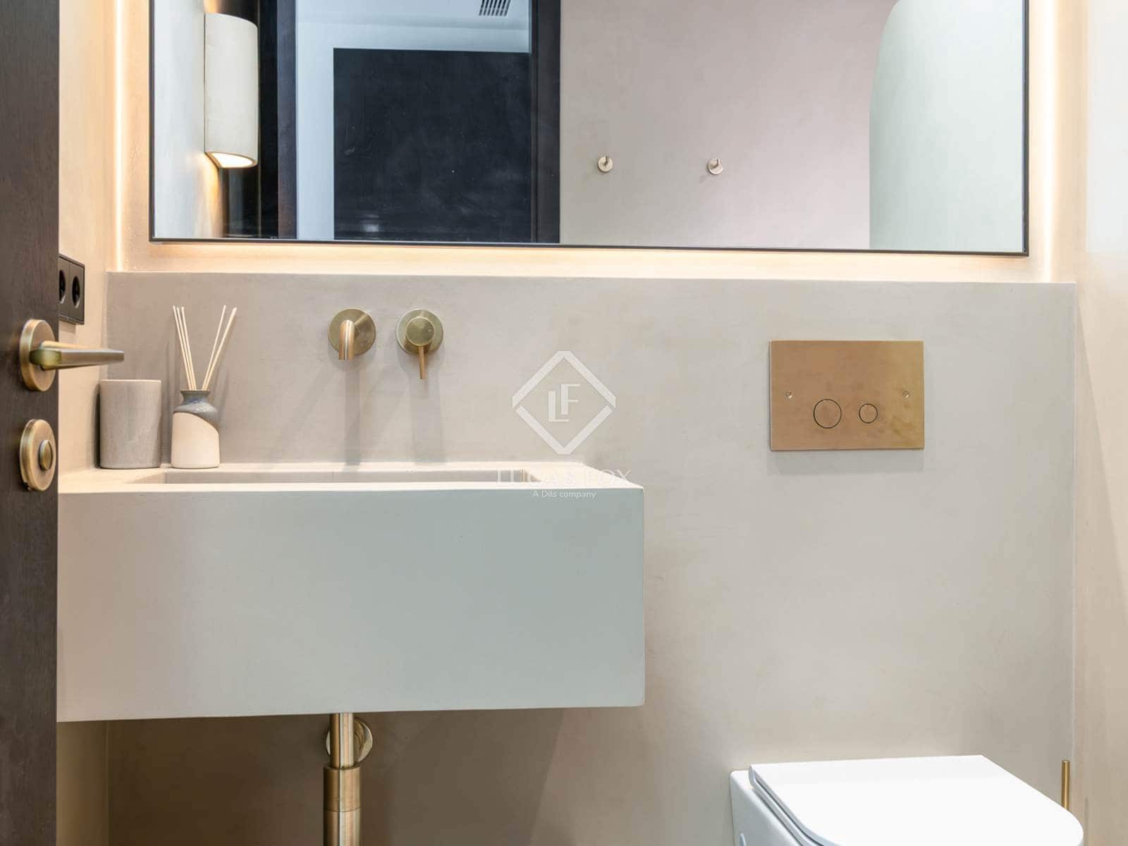 2 Zimmer Apartment zu verkaufen in Marbella mit Pool Garage - 1.120.000 € (Ref: 9127001)