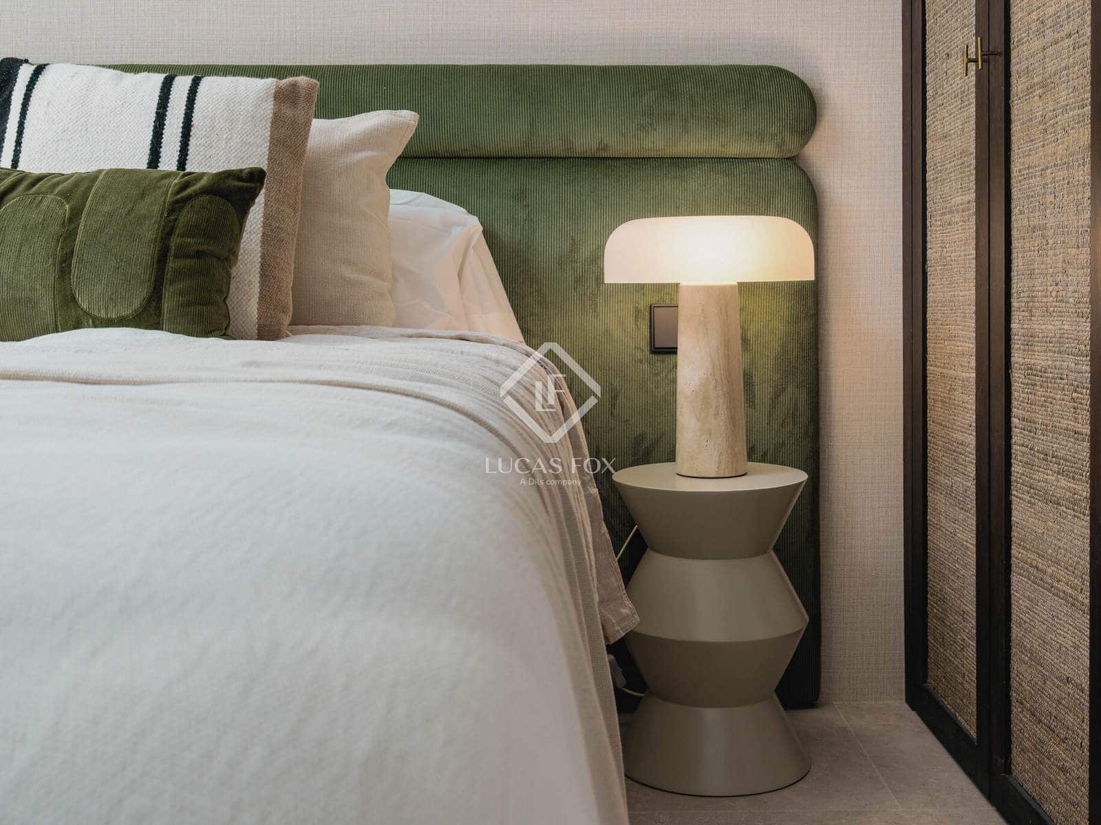 2 Zimmer Apartment zu verkaufen in Marbella mit Pool Garage - 1.120.000 € (Ref: 9127001)