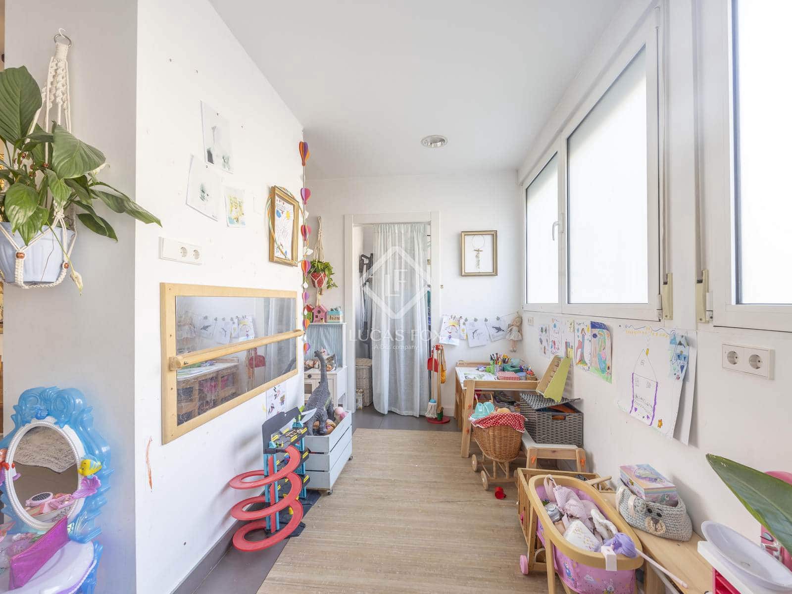 3 quarto Apartamento para venda em Valencia cidade - 875 000 € (Ref: 9127002)