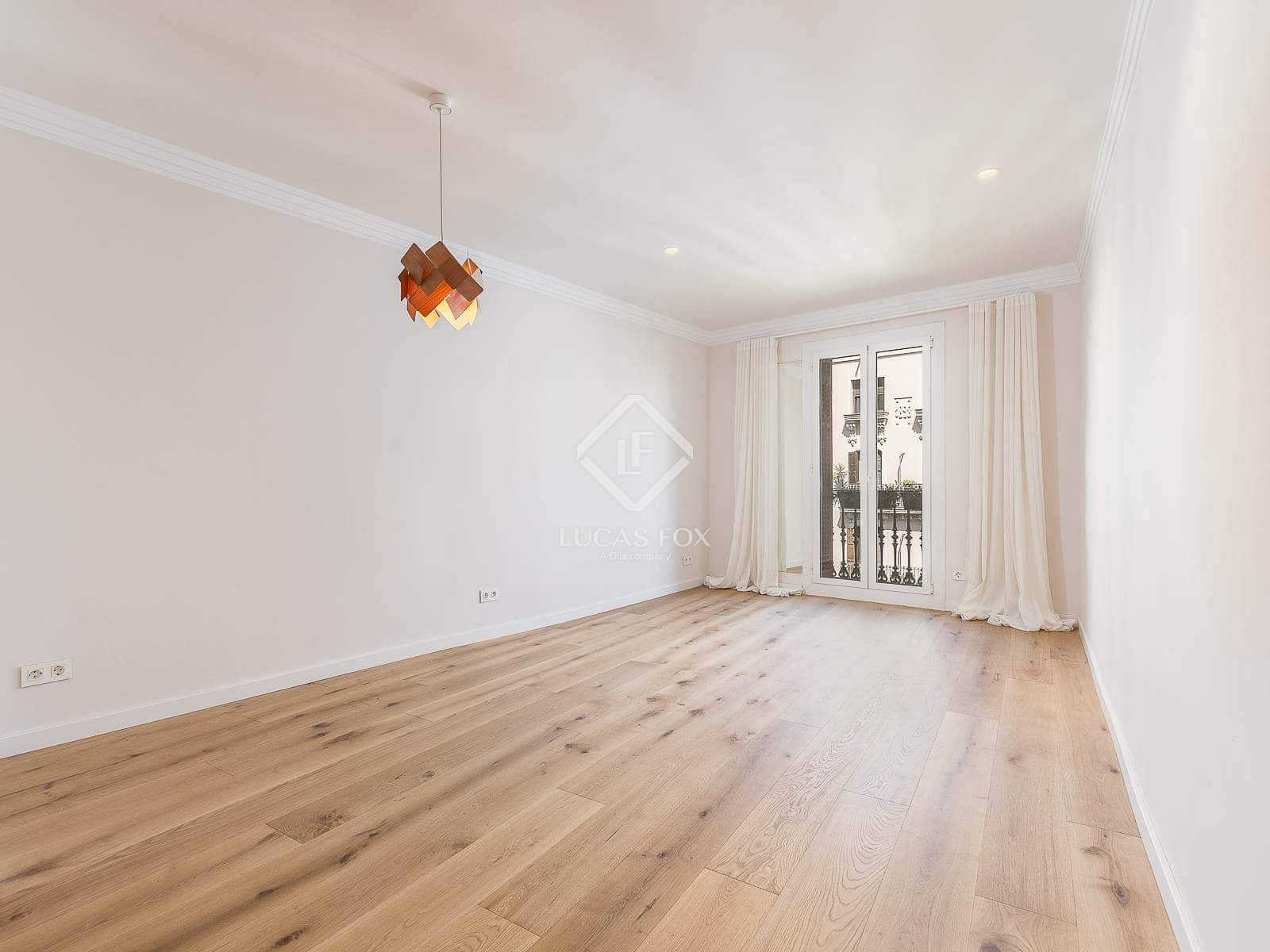 2 soveværelse Lejlighed til salg i Barcelona by - € 775.000 (Ref: 9127215)