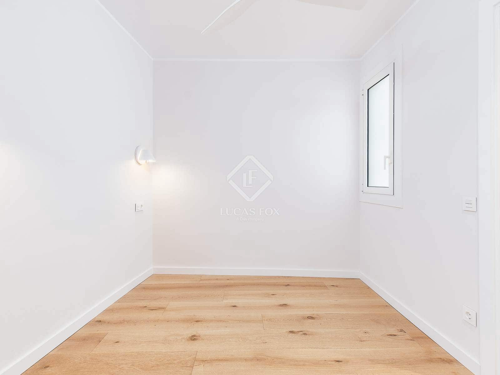 2 soveværelse Lejlighed til salg i Barcelona by - € 775.000 (Ref: 9127215)