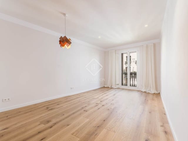 2 quarto Apartamento para venda em Barcelona cidade - 775 000 € (Ref: 9127215)