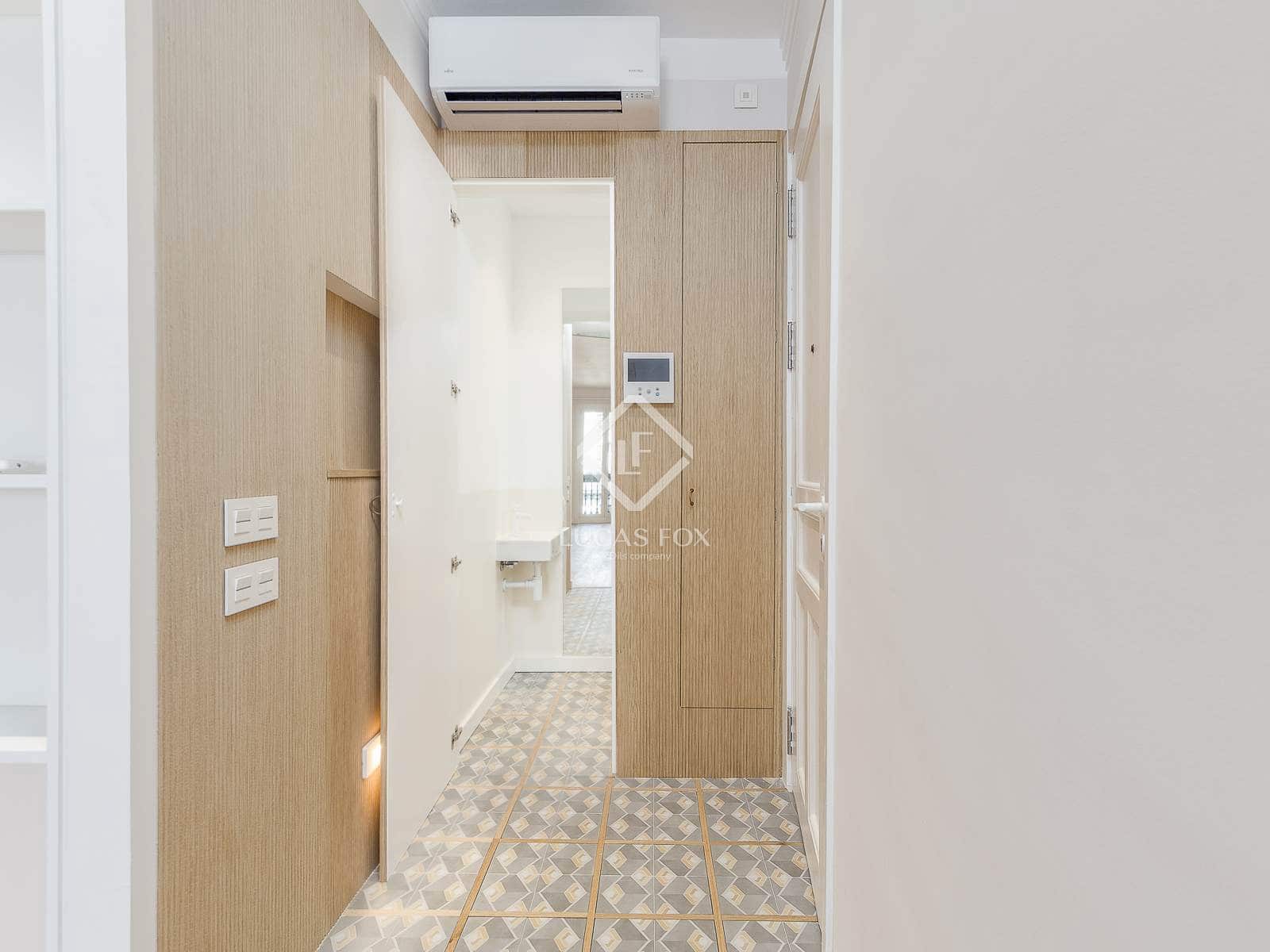 2 soveværelse Lejlighed til salg i Barcelona by - € 775.000 (Ref: 9127215)