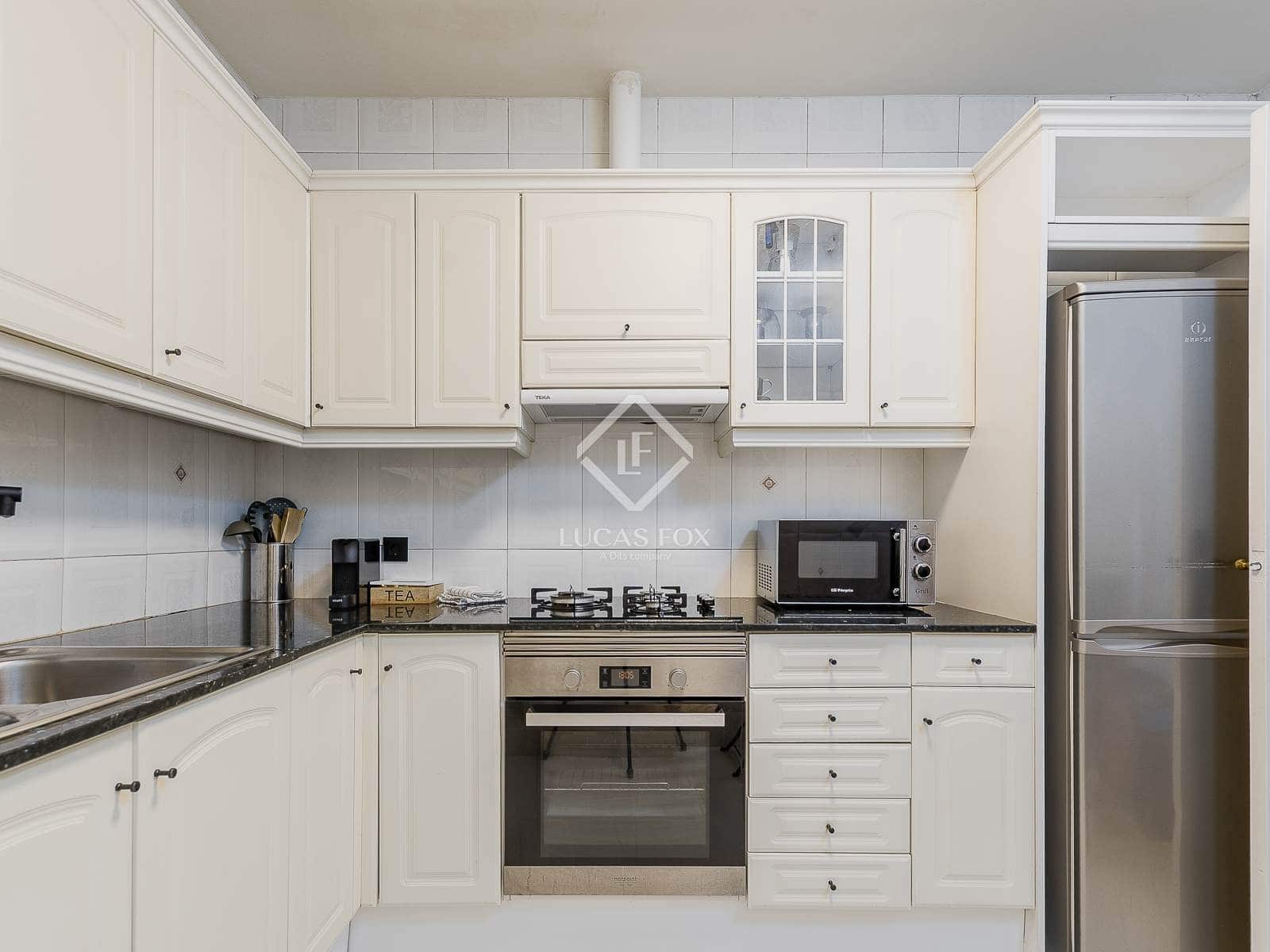 2 soveværelse Lejlighed til salg i Barcelona by - € 550.000 (Ref: 9127216)