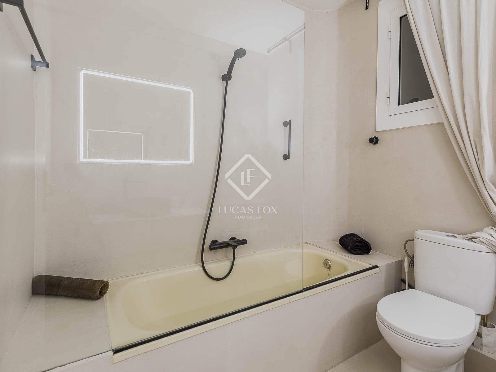 2 soveværelse Lejlighed til salg i Barcelona by - € 550.000 (Ref: 9127216)