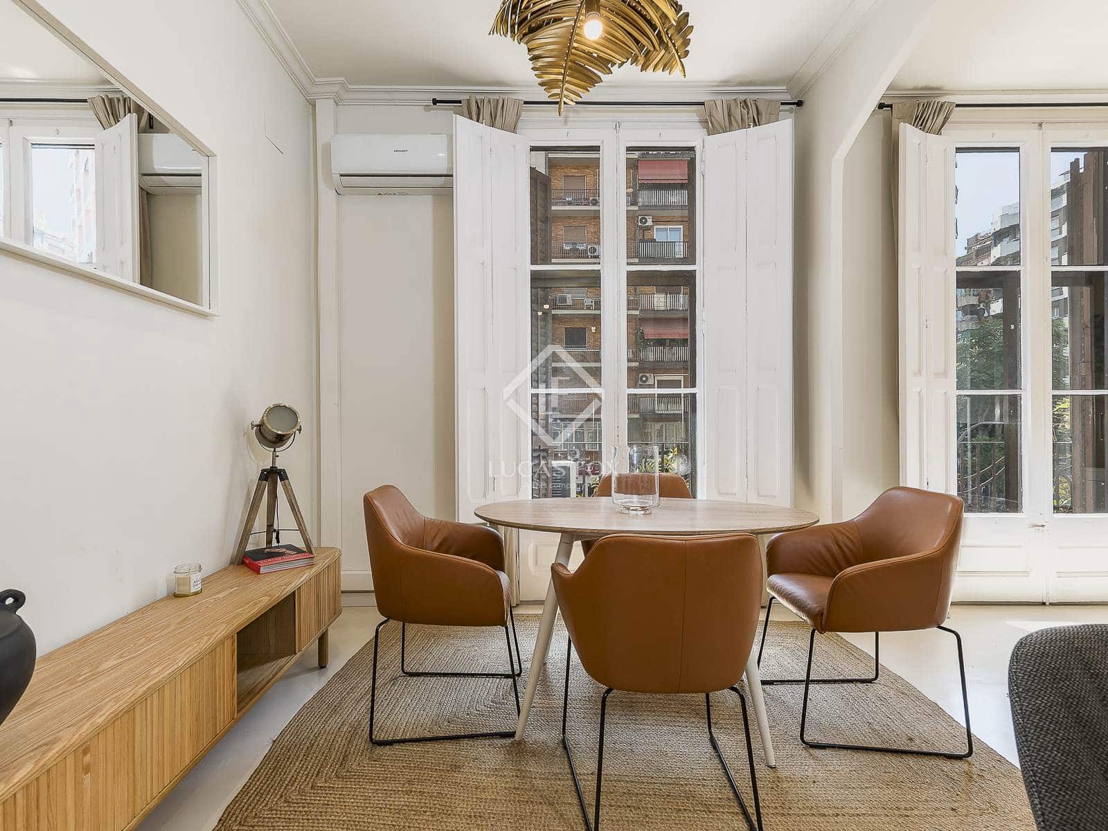 2 soveværelse Lejlighed til salg i Barcelona by - € 550.000 (Ref: 9127216)