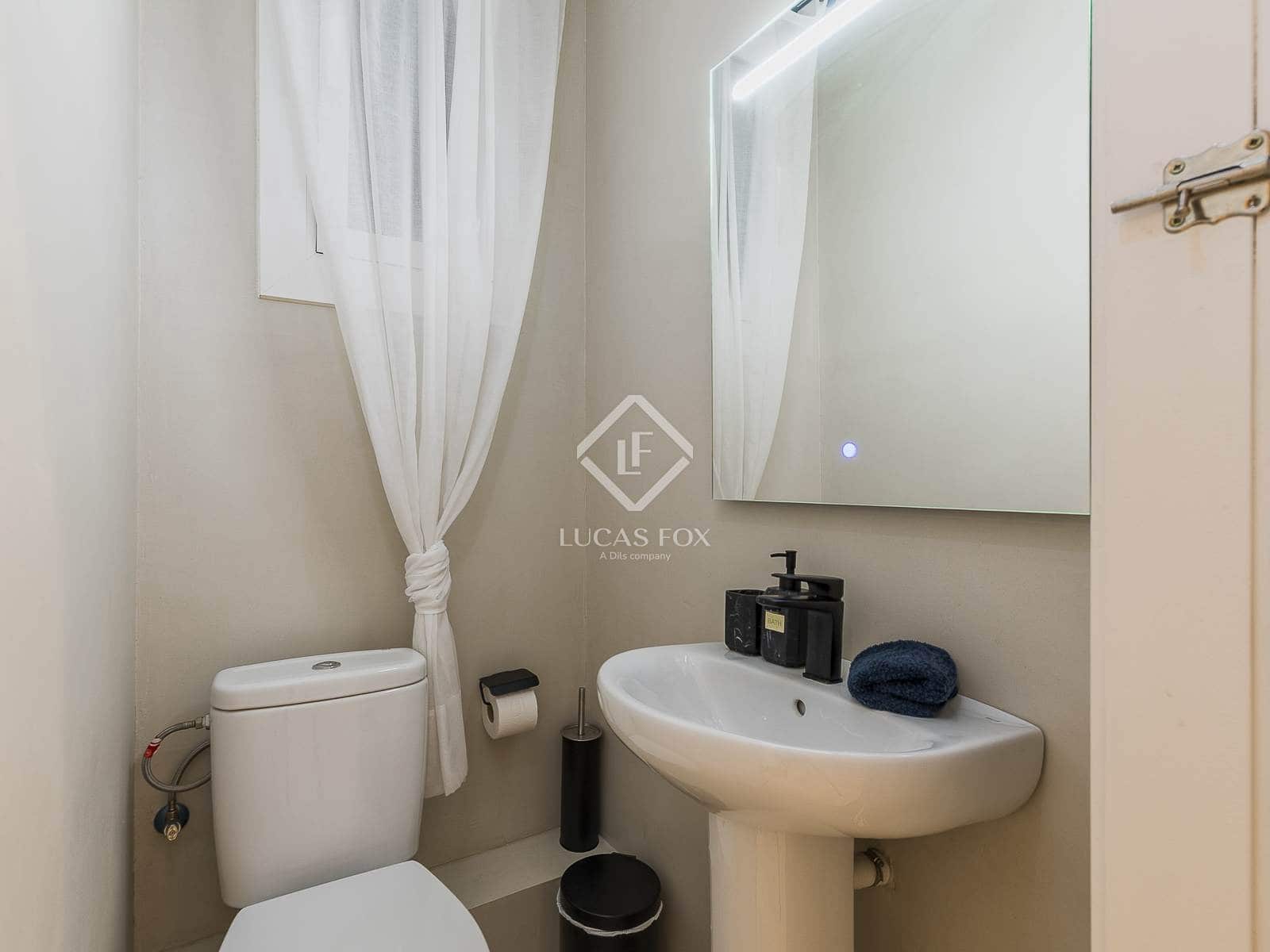 2 soveværelse Lejlighed til salg i Barcelona by - € 550.000 (Ref: 9127216)