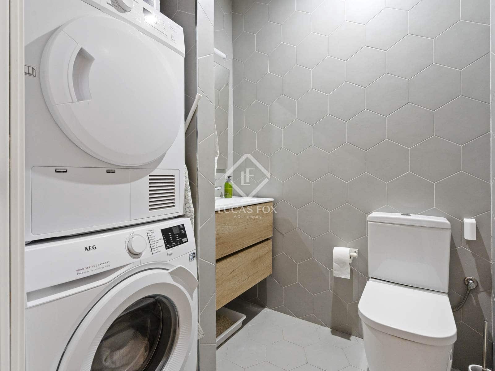 5 soverom Leilighet til salgs i Barcelona by - € 600 000 (Ref: 9127217)