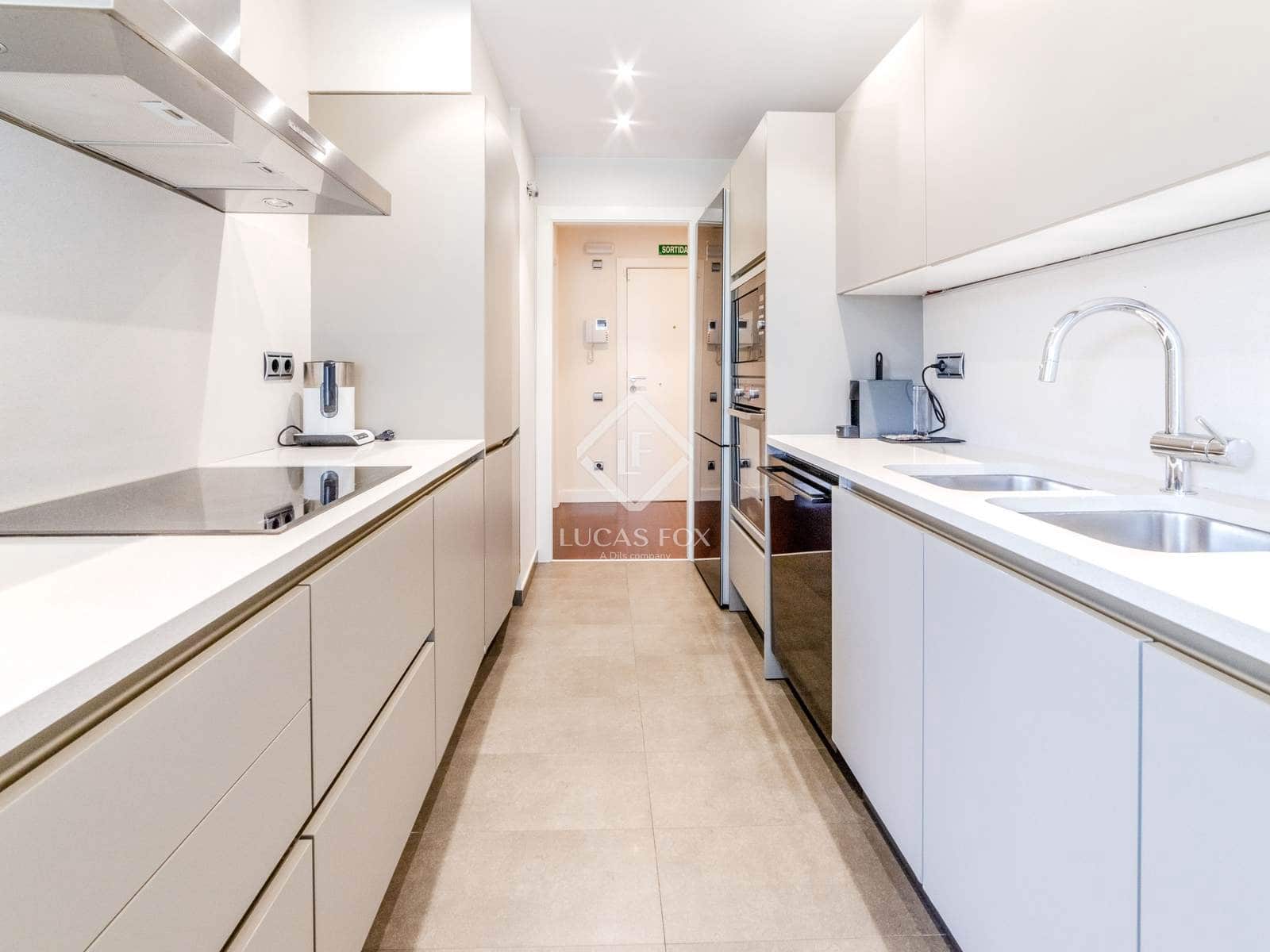 3 bedroom Apartment for sale in Sitges with pool garage - € 840,000 (Ref: 9127387)