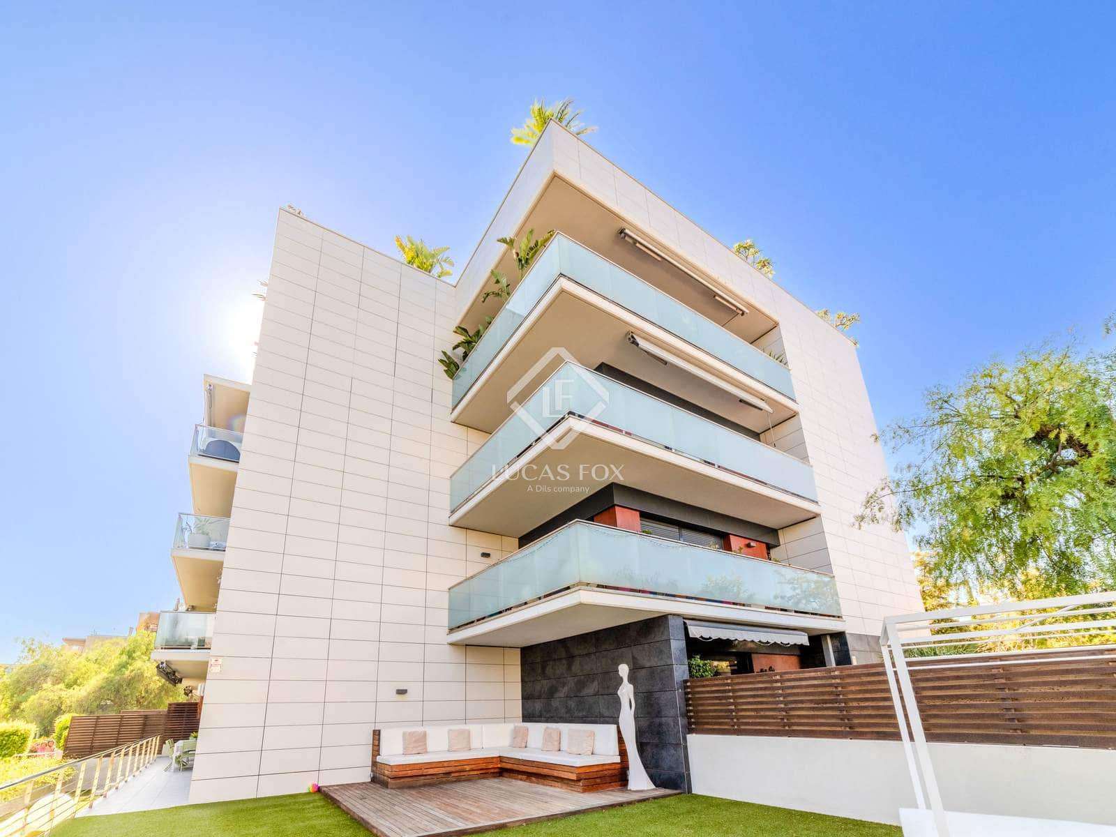 3 bedroom Apartment for sale in Sitges with pool garage - € 840,000 (Ref: 9127387)